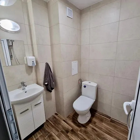 Family & Private Parking *